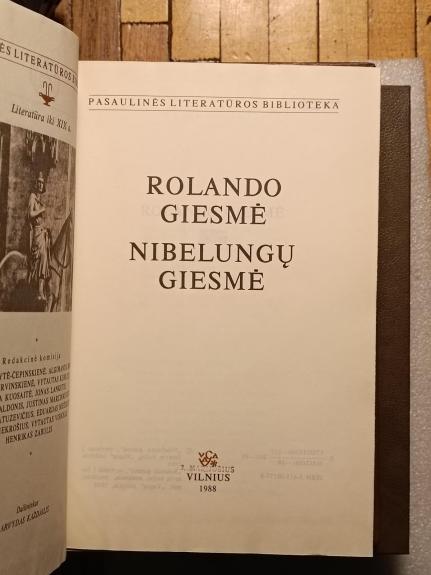 Rolando giesmė. Nibelungų giesmė