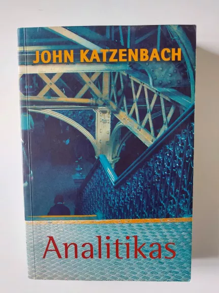 Analitikas - John Katzenbach, knyga 1