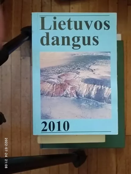 Lietuvos dangus 2010 - Autorių Kolektyvas, knyga