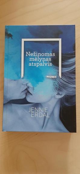 Nežinomas mėlynas atspalvis