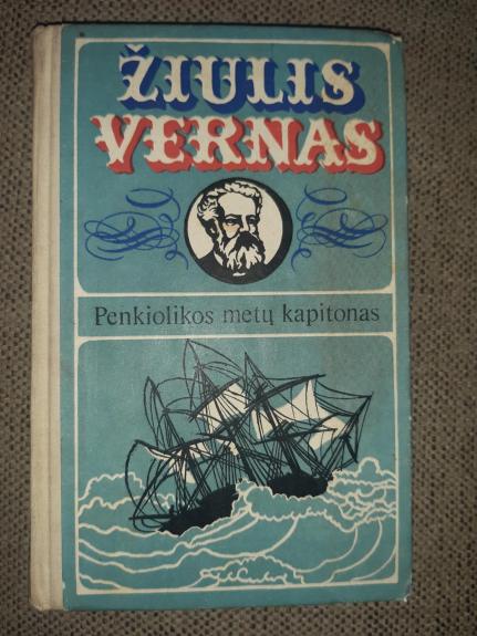 Penkiolikos metų kapitonas - Žiulis Vernas, knyga