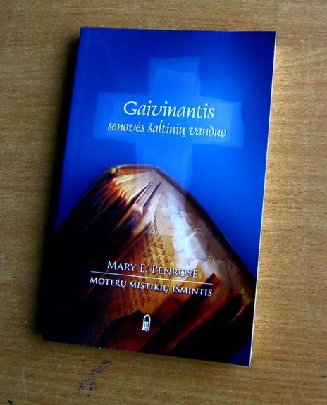 Gaivinantis senovės šaltinių vanduo