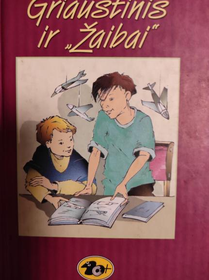 Griaustinis ir "Žaibai"