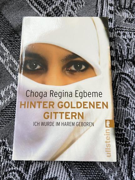 Hinter goldenen gittern - Choga Regina Egbeme, knyga