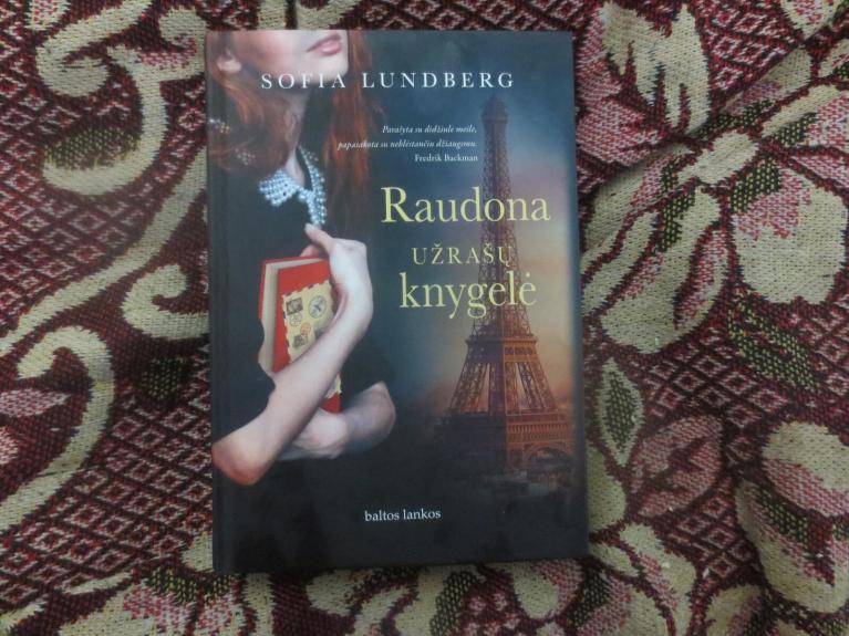 Raudona užrašų knygelė