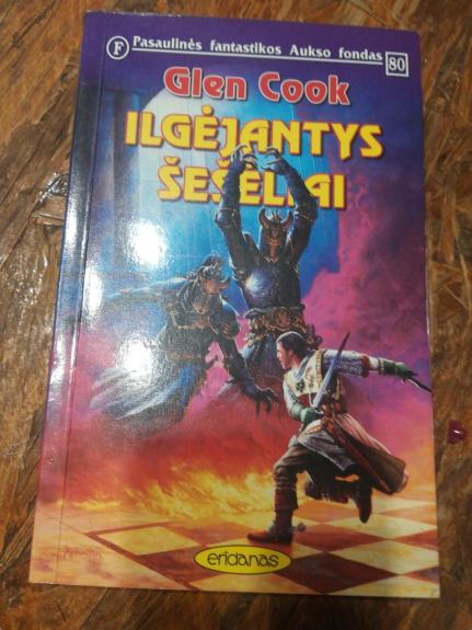 Ilgėjantys šešėliai (80) - Glen Cook, knyga