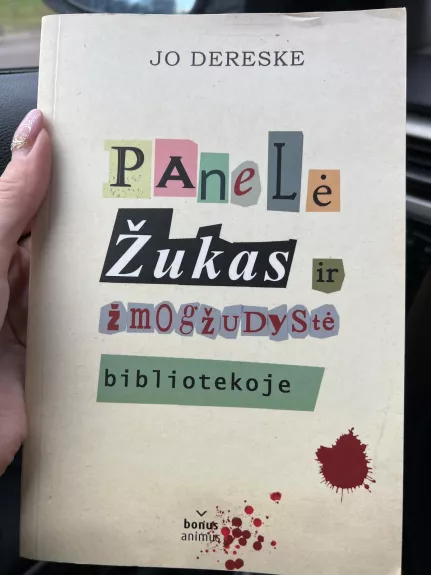 PANELĖ ŽUKAS IR ŽMOGŽUDYSTĖ BIBLIOTEKOJE - Jo Dereske, knyga 1