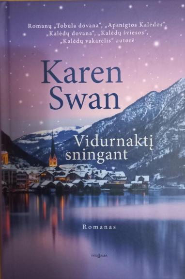 Vidurnaktį sningant