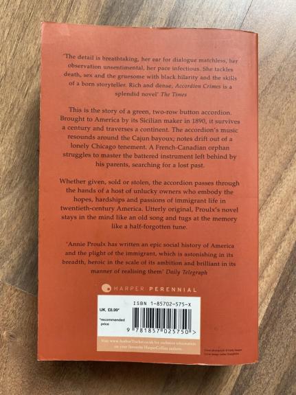 Accordion Crimes - E. Annie Prolux, knyga 1