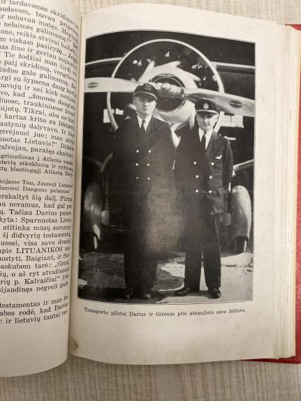 Sparnuoti Lietuviai Darius ir Girenas