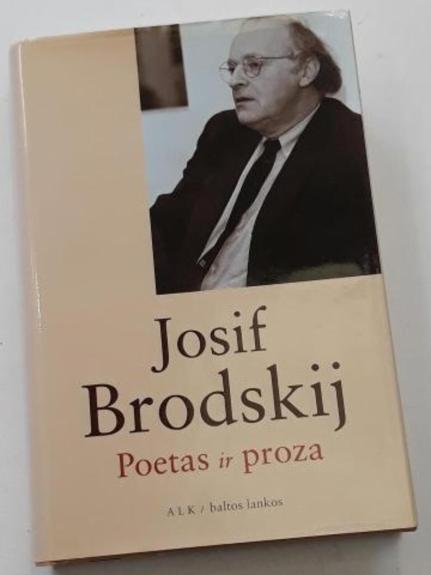 Poetas ir proza. Rinktinės esė.