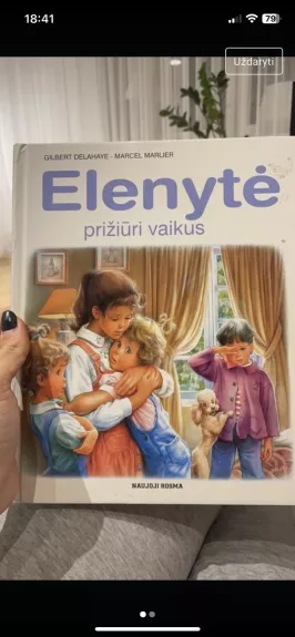 Elenytė prižiūri vaikus