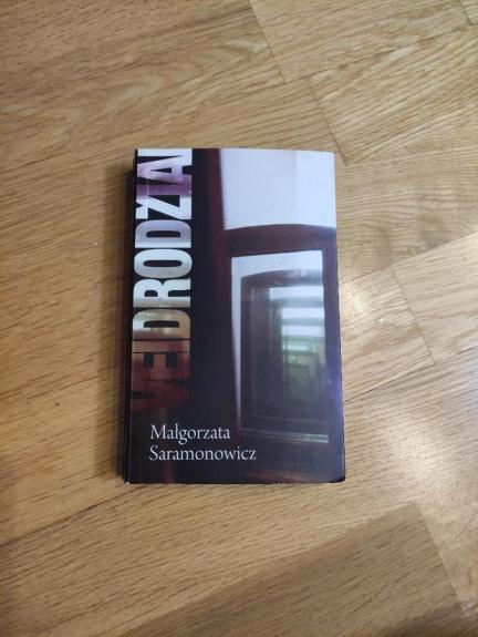 Veidrodžiai - Malgorzata Saramonowicz, knyga 1