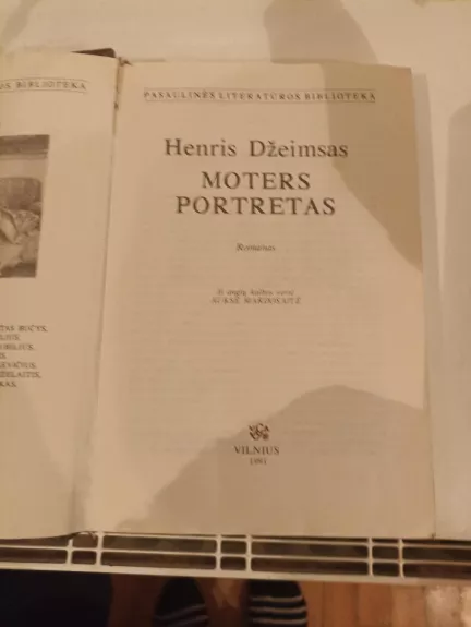 Moters portretas