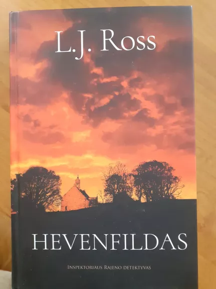 Hevenfildas - L. Ross, knyga