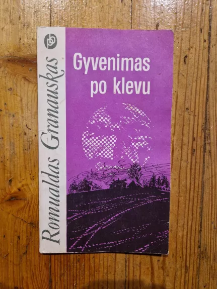 Gyvenimas po klevu