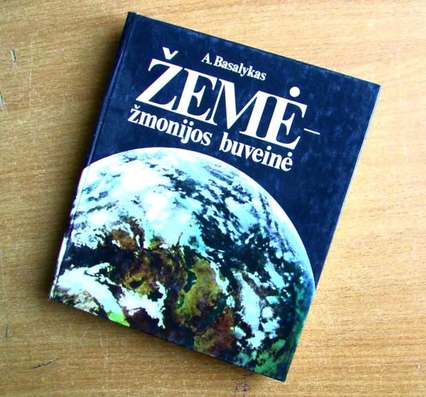 Žemė - žmonijos buveinė