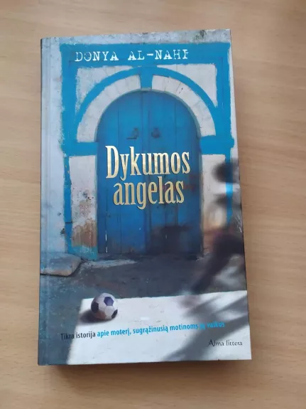 Dykumos angelas - Donya Al-Nahf, knyga