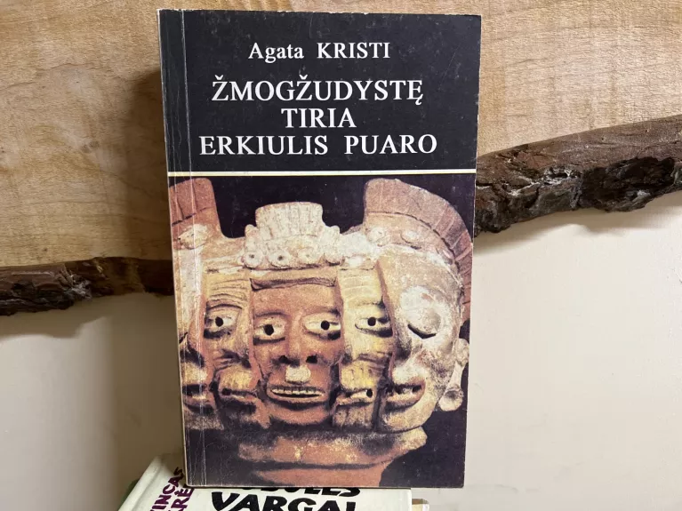 Žmogžudystę tiria Erkiulis Puaro - Agatha Christie, knyga