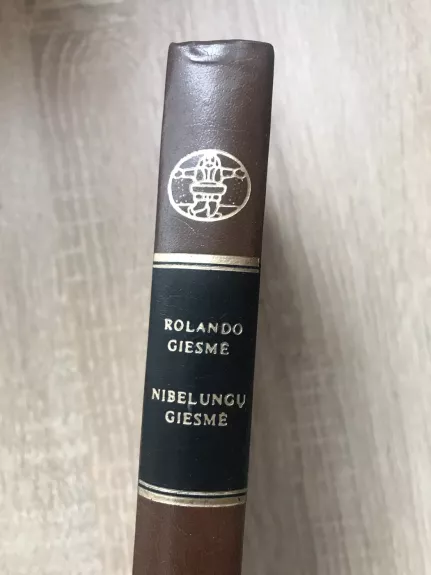 Rolando giesmė. Nibelungų giesmė