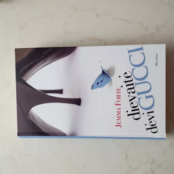 Dievaitė dėvi Gucci