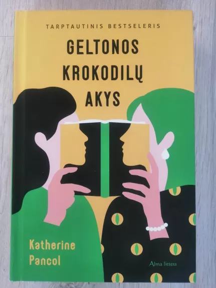 Geltonos krokodilų akys