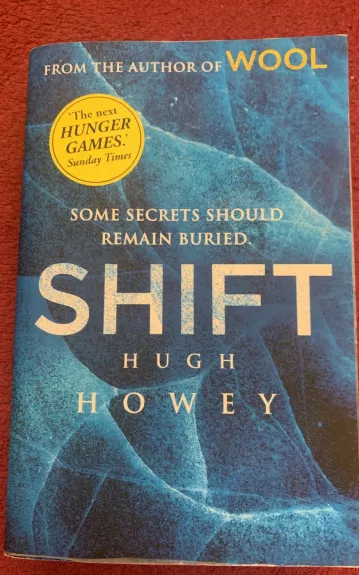 SHIFT - Hugh Howey, knyga