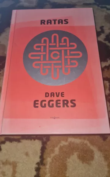 Ratas - Dave Eggers, knyga 1