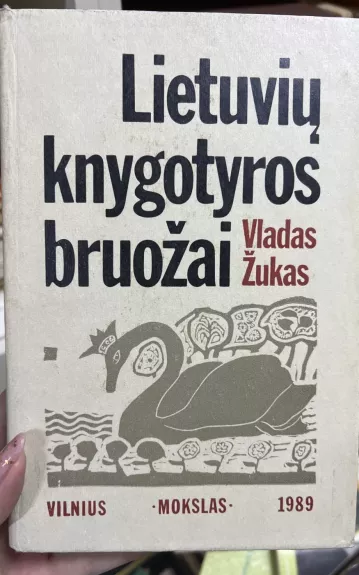 Lietuvių knygotyros bruožai