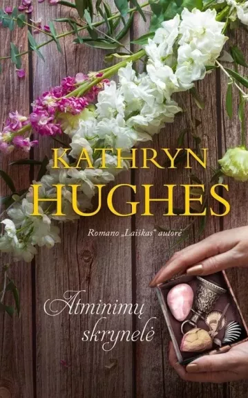 Atminimų skrynelė - Hughes Kathryn, knyga