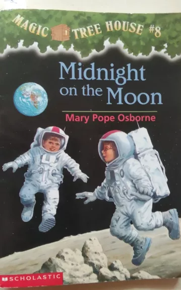 Midnight on the Moon - Mary Pope Osborne, knyga 1