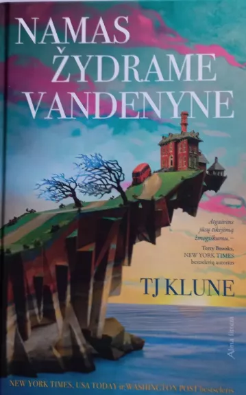 Namas žydrame vandenyne