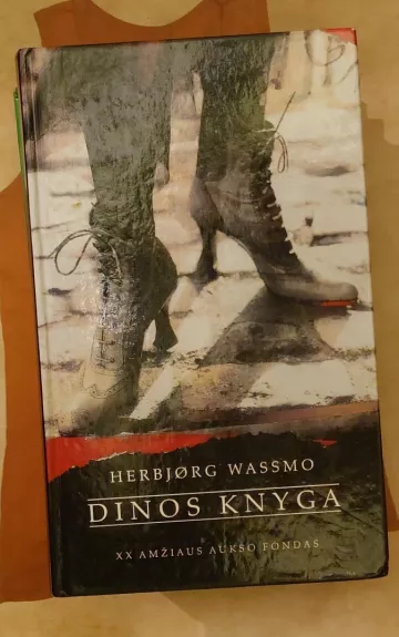 Dinos knyga