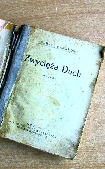 Zwycieza Duch