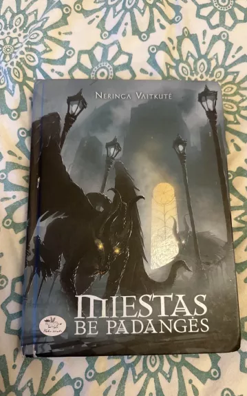 Miestas be padangės - Neringa Vaitkutė, knyga