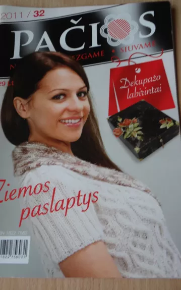 pačios 2011/32