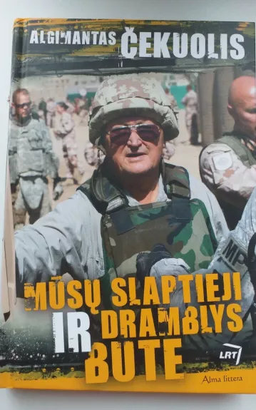 Mūsų slaptieji ir dramblys bute