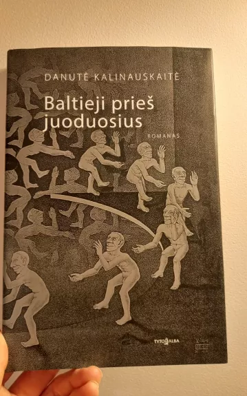 Baltieji prieš juoduosius