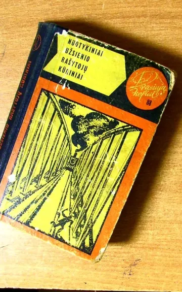 Nuotykiniai užsienio rašytojų kūrinaia Nr.88