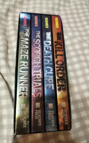 The Maze Runner book series - James Dashner, knyga 1