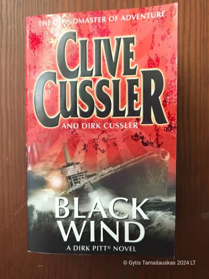 Black Wind : Dirk Pitt novel