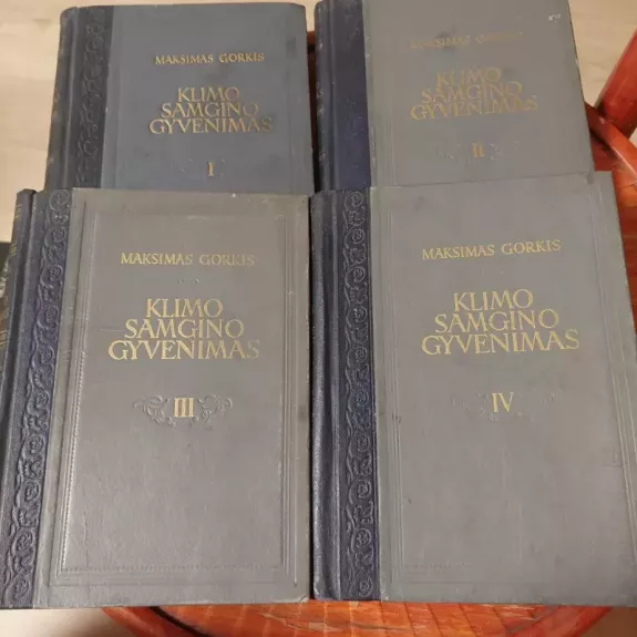 Klimo Samgino gyvenimas (4 dalys) - Maksimas Gorkis, knyga