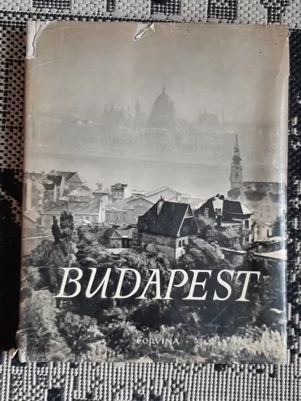 Budapest - Autorių Kolektyvas, knyga 1