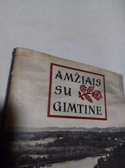 Amžiais su gimtine