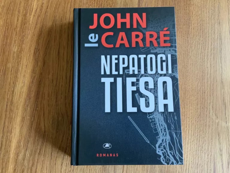 Nepatogi tiesa - John le Carre, knyga 1