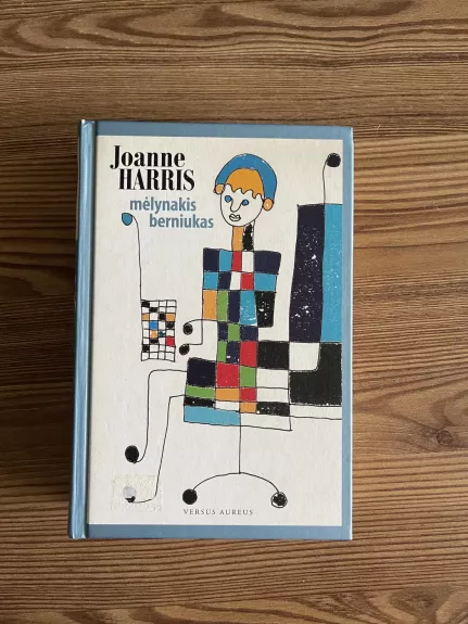 Mėlynakis berniukas