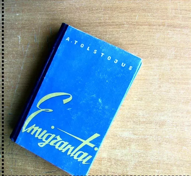 Emigrantai - Aleksejus Tolstojus, knyga