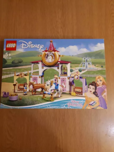 Lego 43195: Belle and Rapunzel's Royal Stables - , stalo žaidimas 1