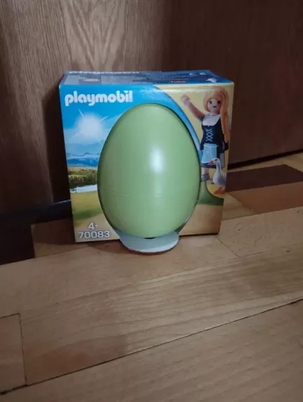 70083 PlayMobil Easter Egg, Mergaitė su žąsimis