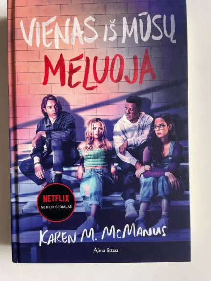 Vienas iš mūsų meluoja - Karen M. McManus, knyga